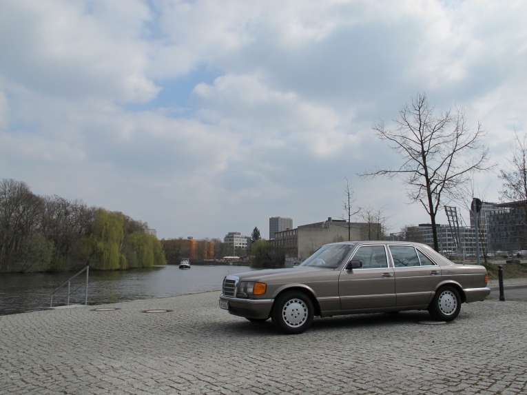 W126 Mercedes Fahrzeug Wartung, Inspektion, Service