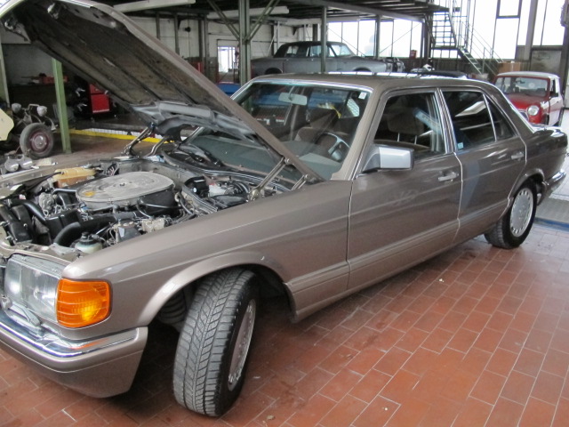 W126 Fahrzeug Wartung, Inspektion, Service